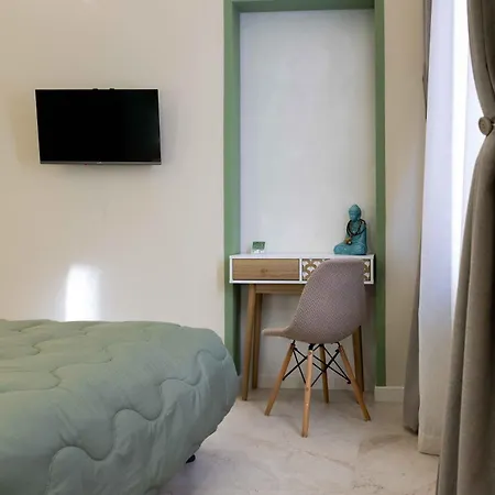 Dharma Guest house *